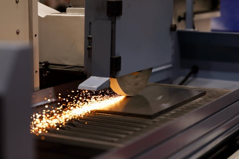 Rectificado de placa metálica